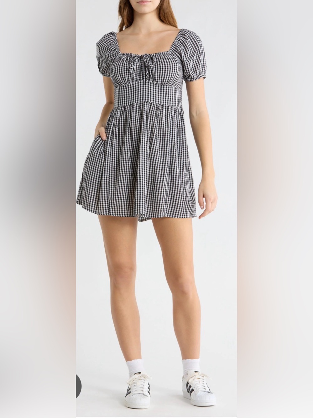 Cute blue and white checkered plaid dress. Farm dress!!